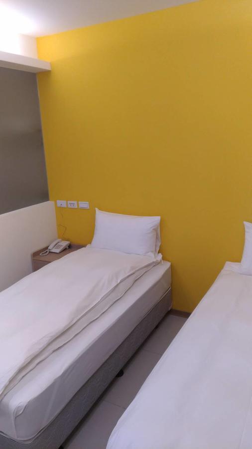 Galaxy Mini Inn Taipé Exterior foto